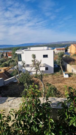 Villa PUNAT with private pool